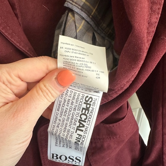 Hugo Boss Wine Red Blazer with Plaid Inner Coat Accents - Picture 4 of 5